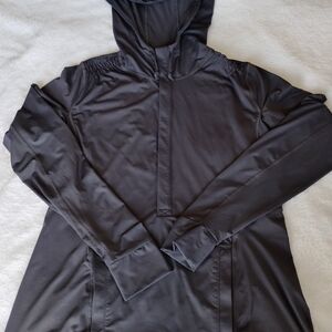 Athleta Women's Hoodie Pullover Active Wear Jacket, Light Weight